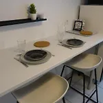 1 Centre Avec Netflix Et Wifi *
